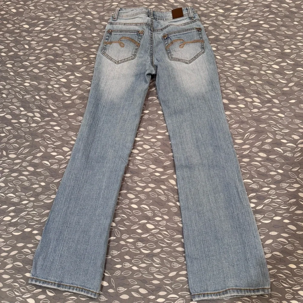 JUSTICE Girls’ Faded Blue Jeans, size 10S